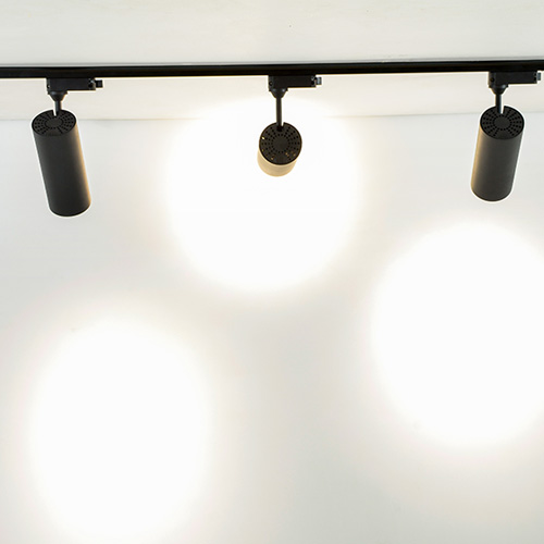 lighting-cat-_0014_tracklight